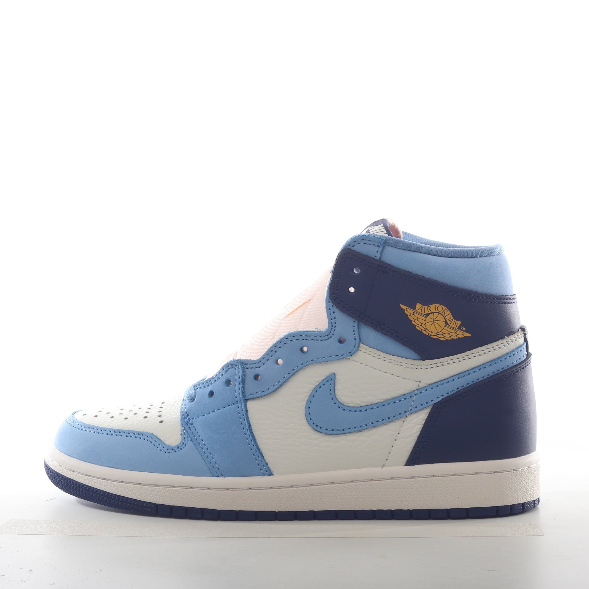 AJ1