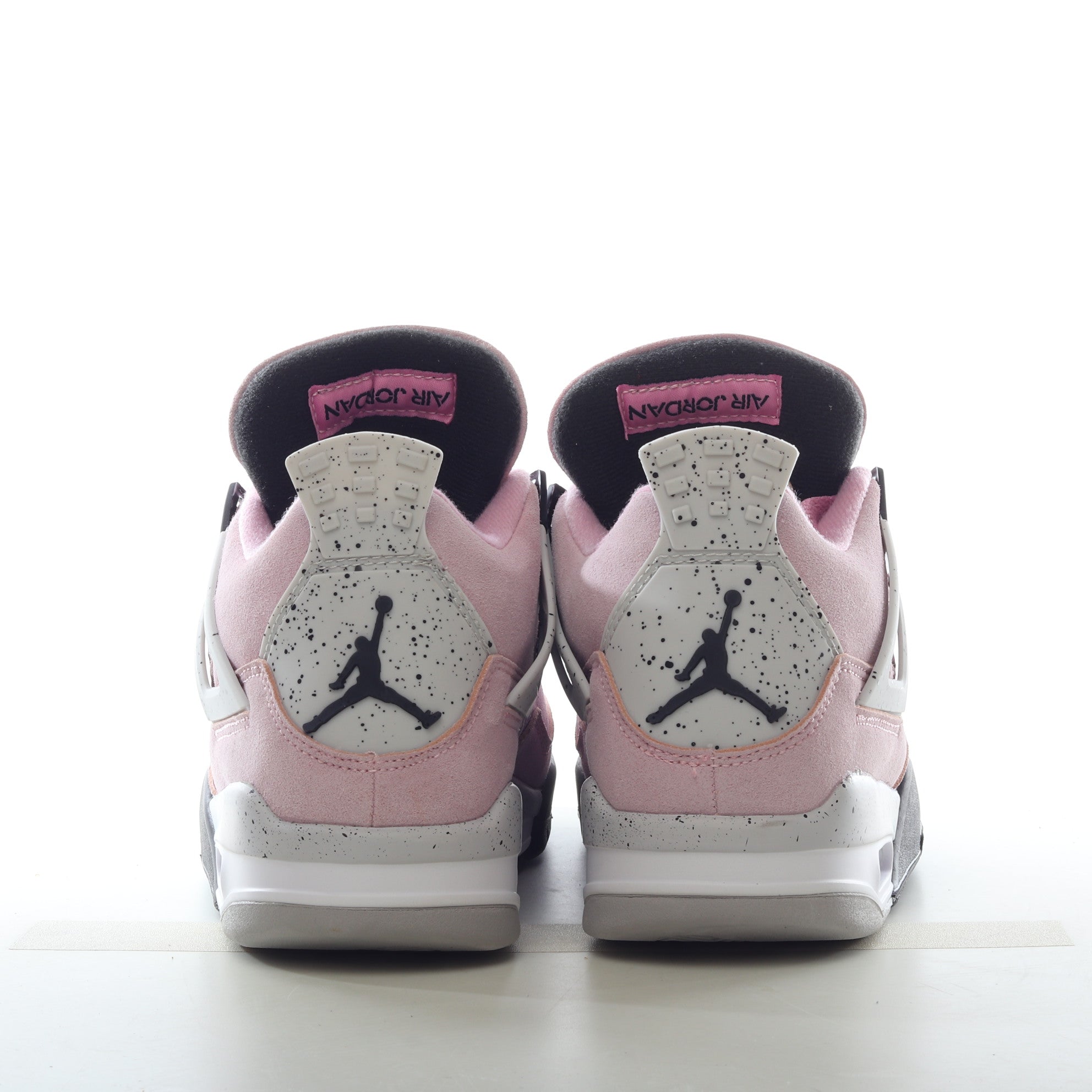 AJ4