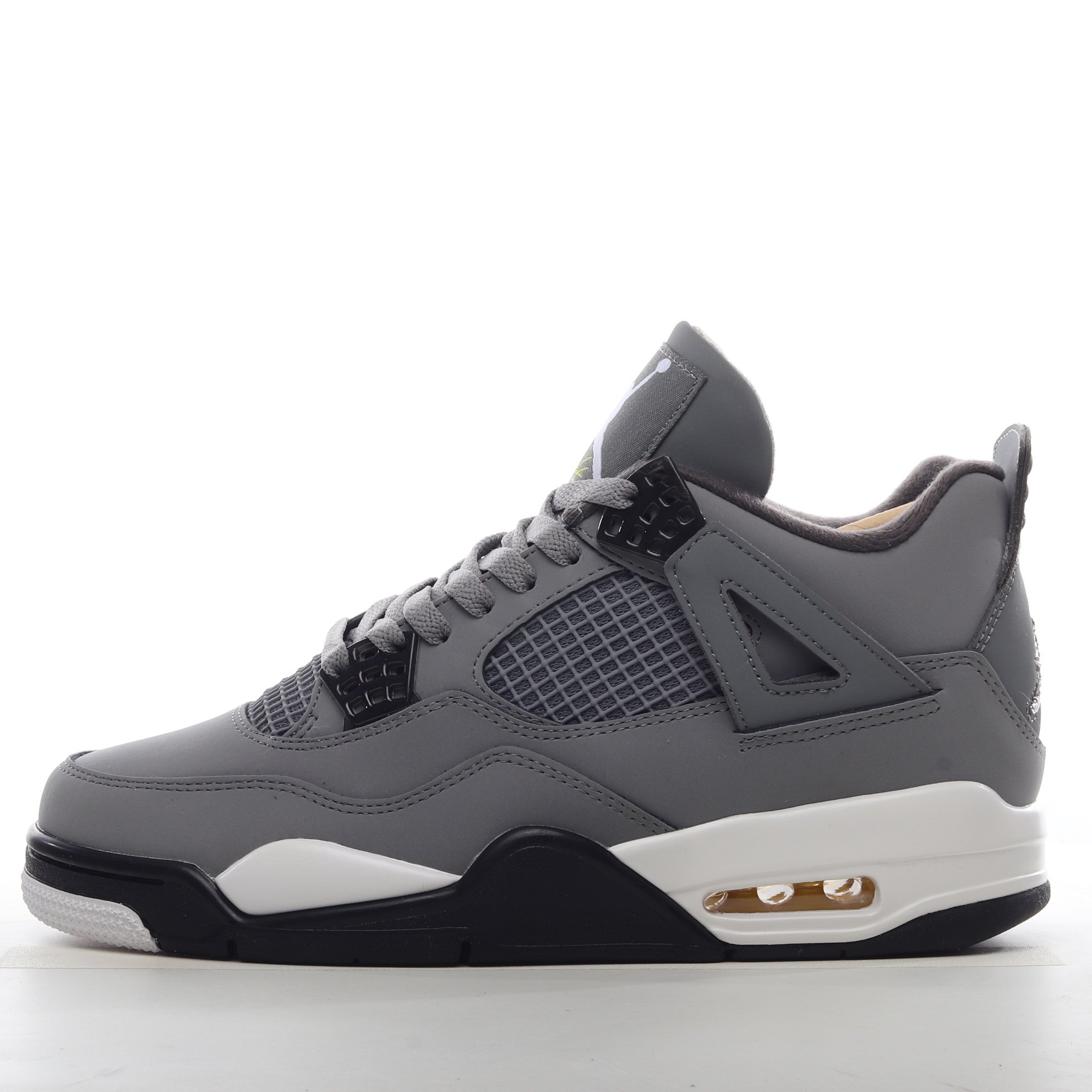 AJ4
