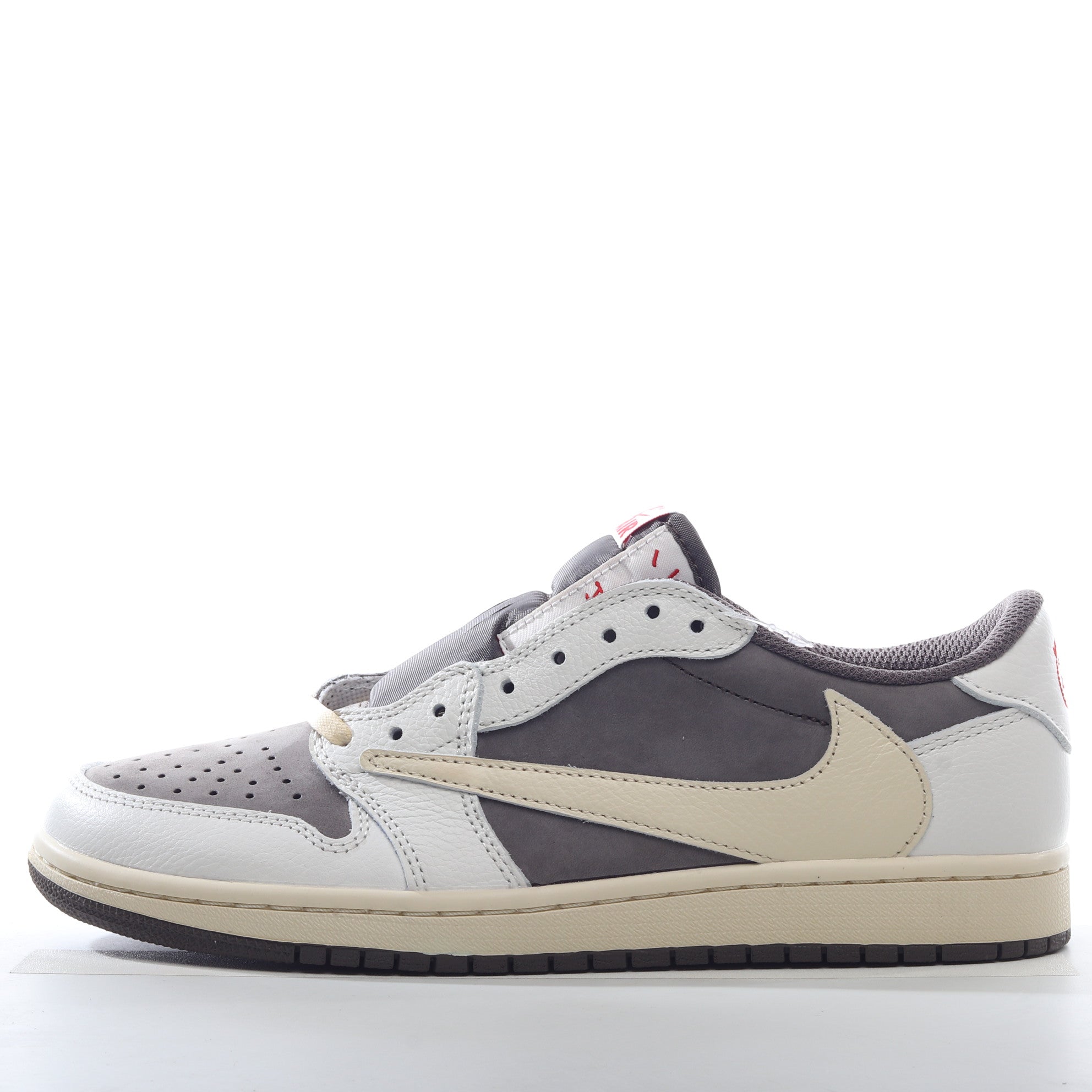 AJ1 LOW TRAVIS