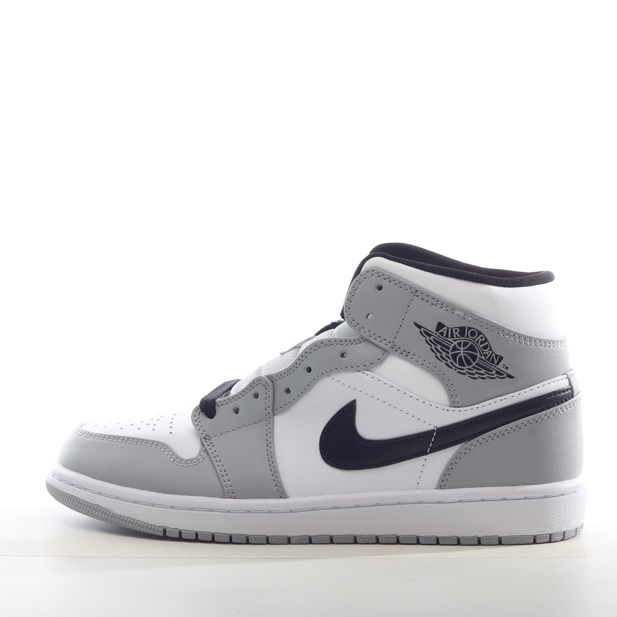 AJ1