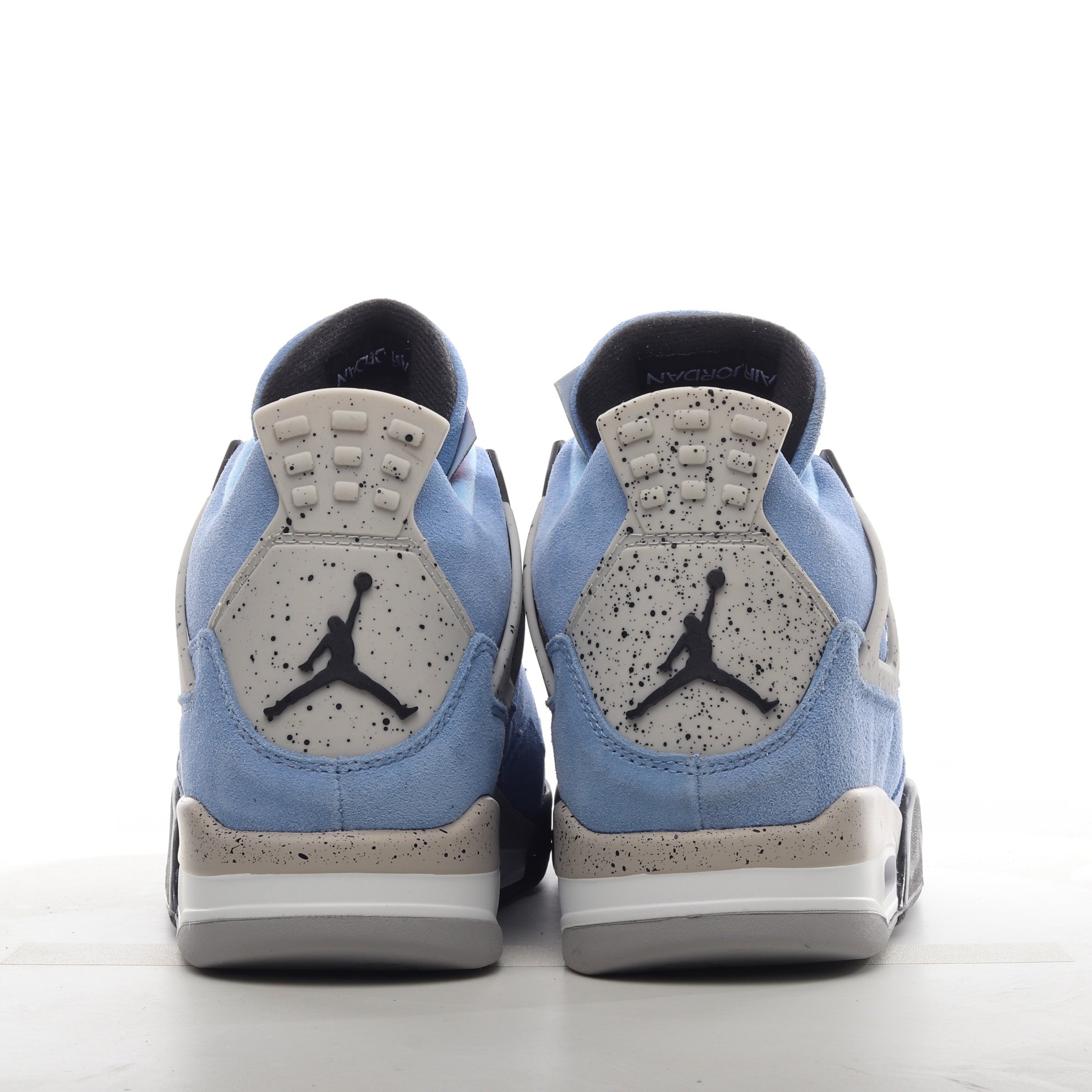 AJ4