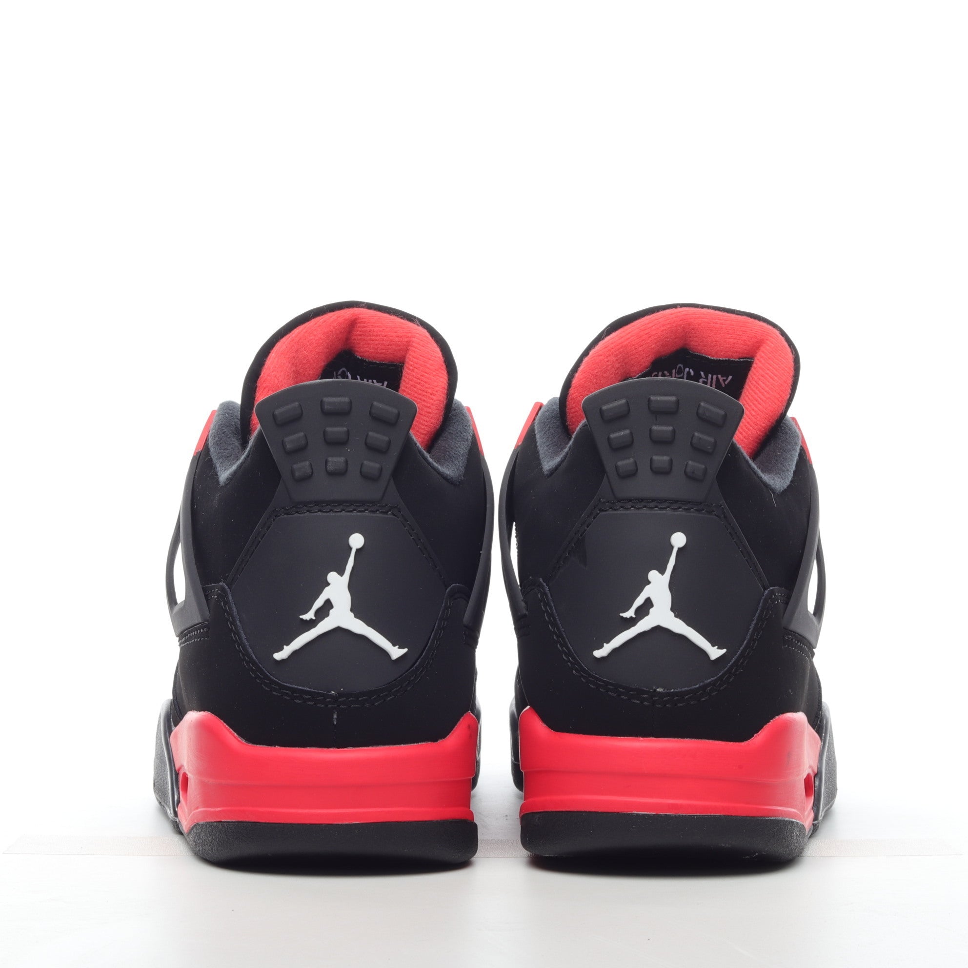 AJ4