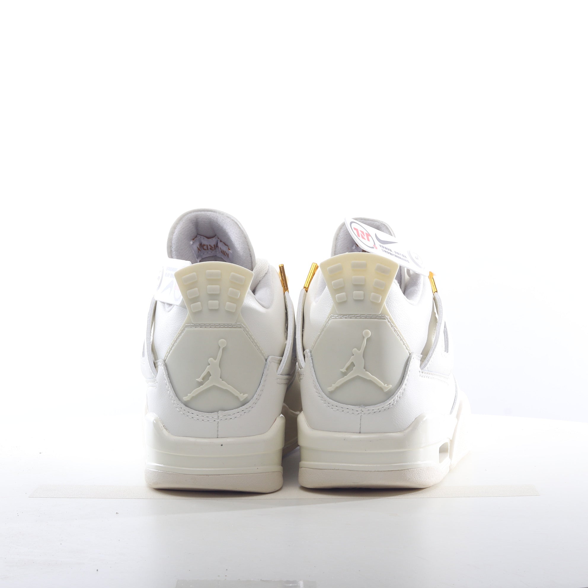 AJ4