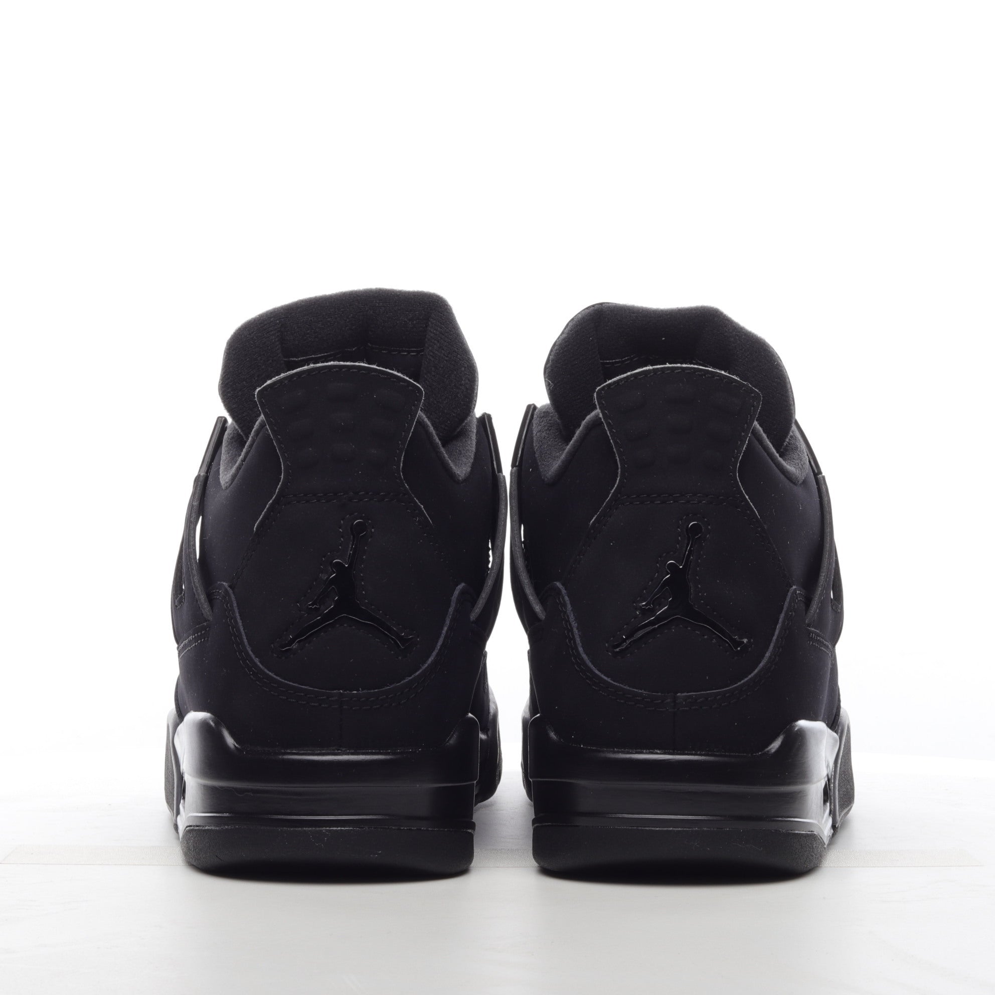 AJ4