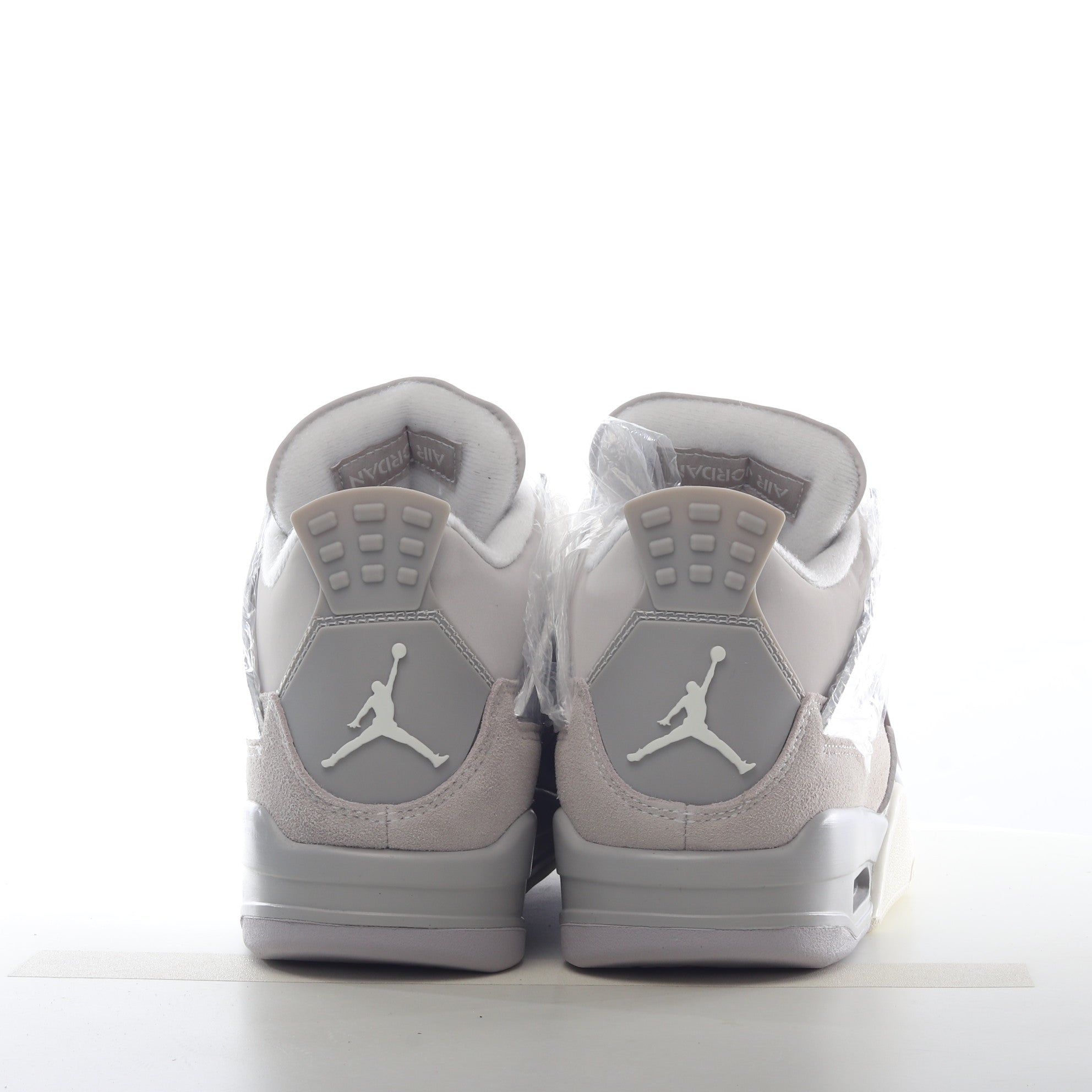 AJ4