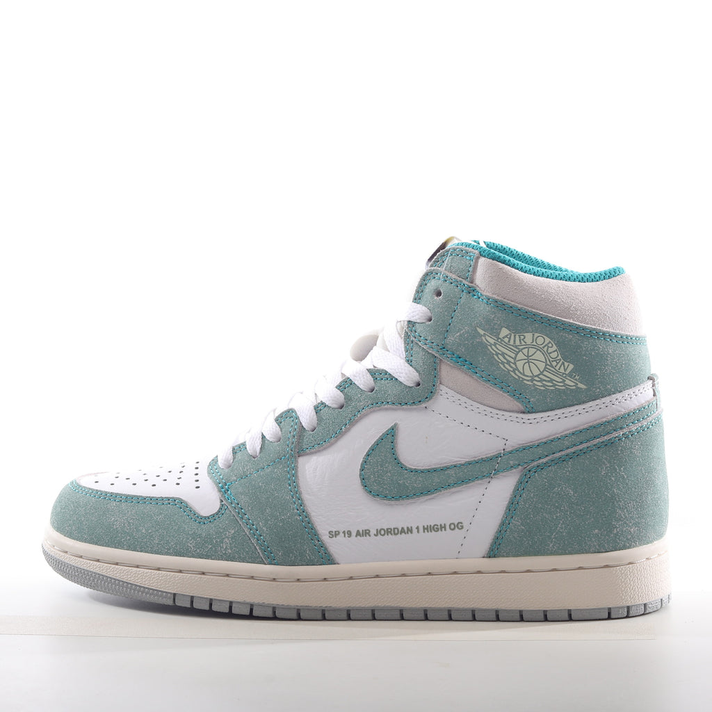 AJ1