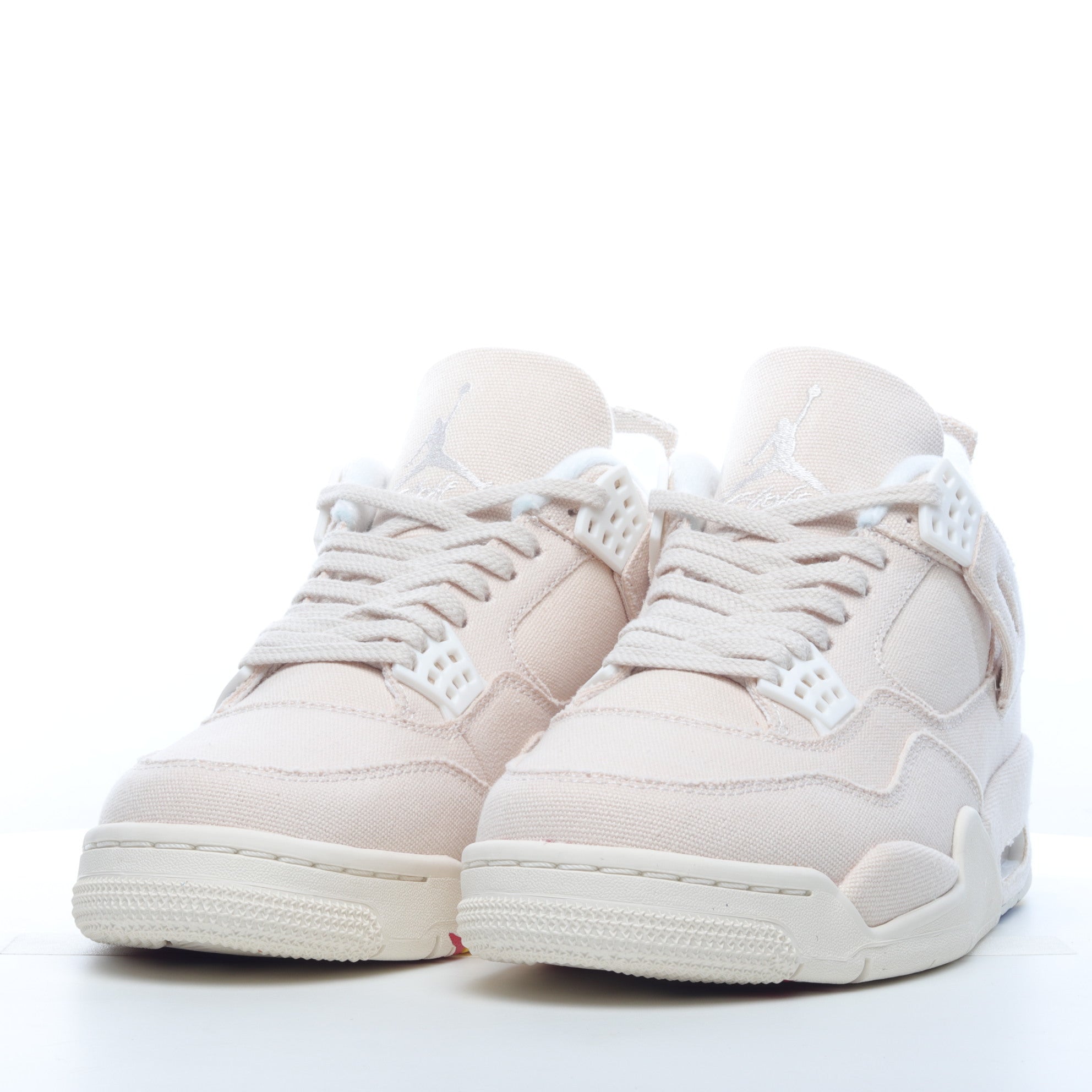AJ4