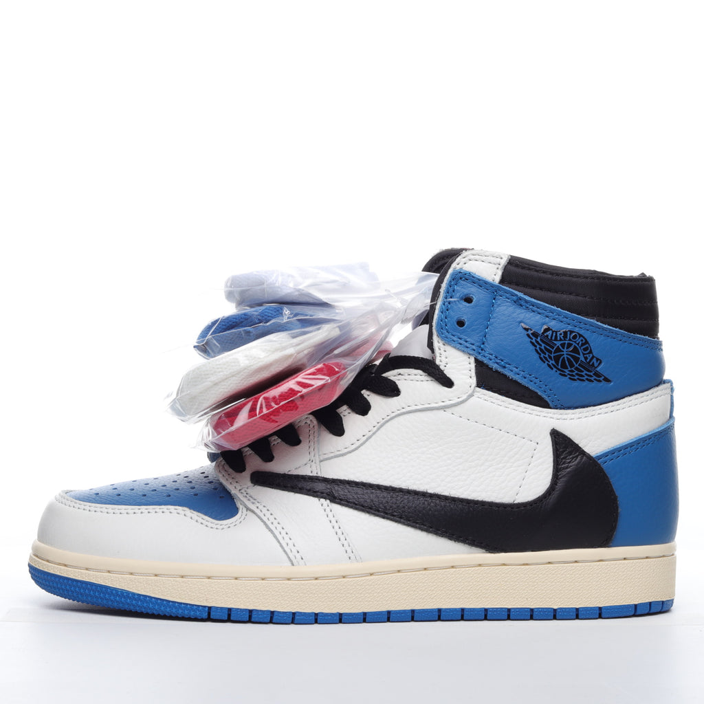 AJ1 TRAVIS