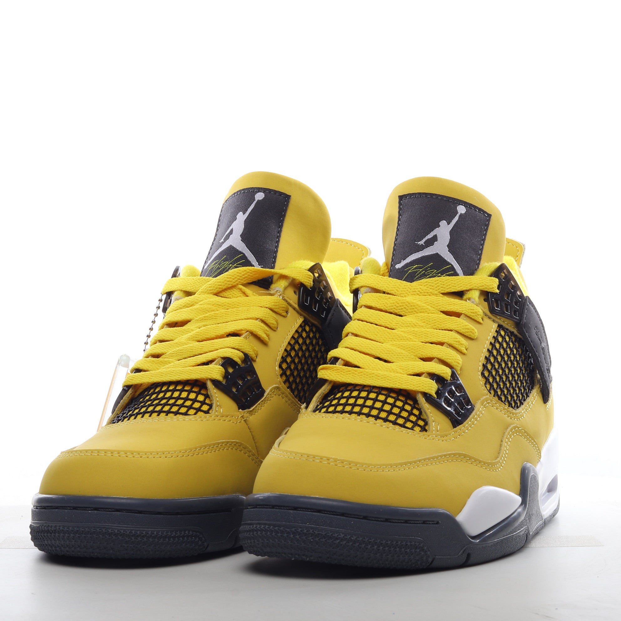 AJ4